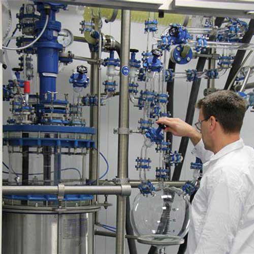 Small and large molecule manufacturing process development 